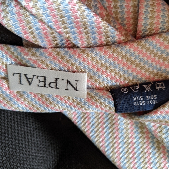 Luxurious N. Peal silk tie hand made in Italy - Picture 5 of 6